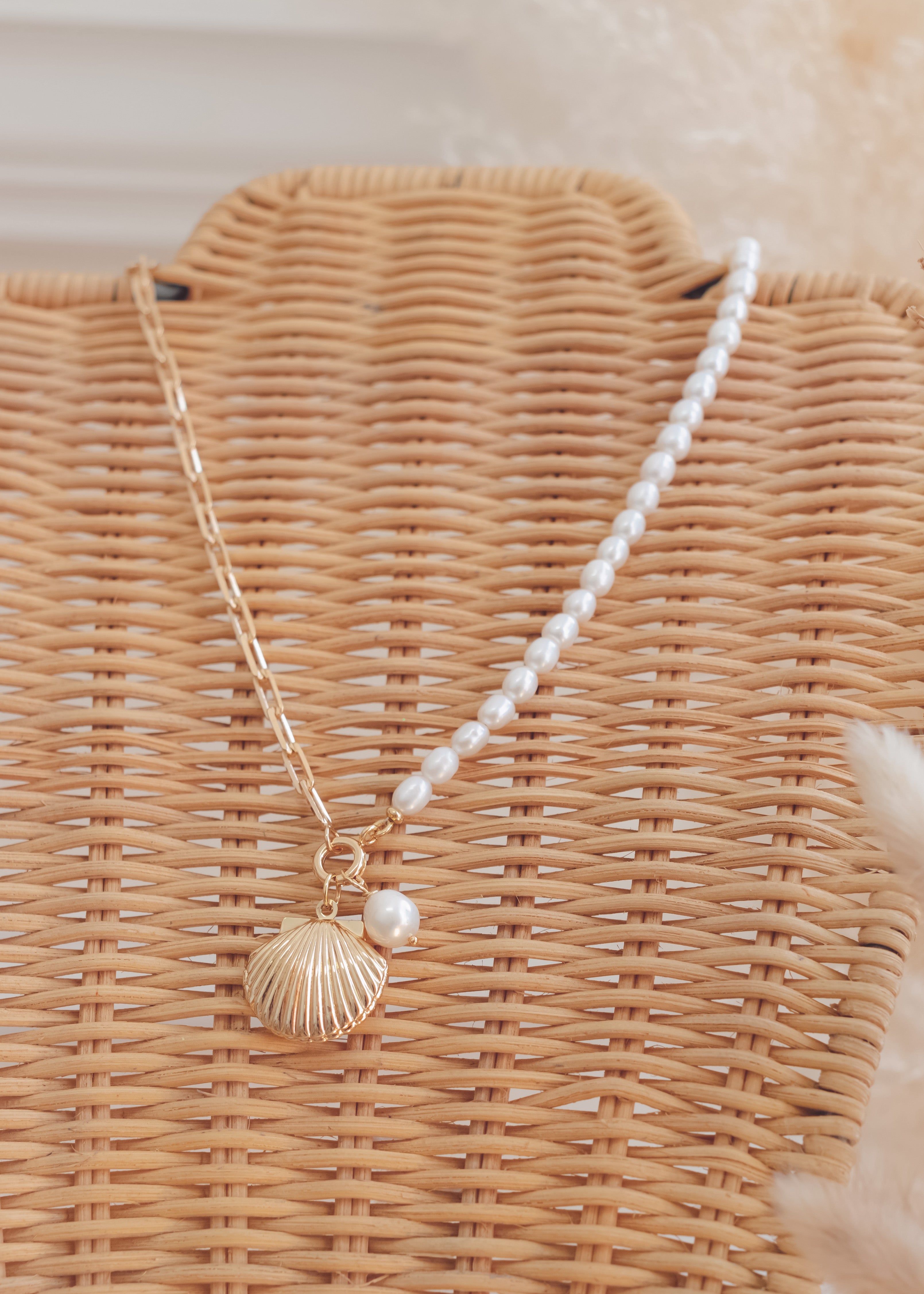 Silver Hematite & Edison Pearl Pendant Necklace – Aurora Creative Jewellery